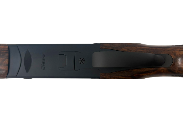 F3-019962