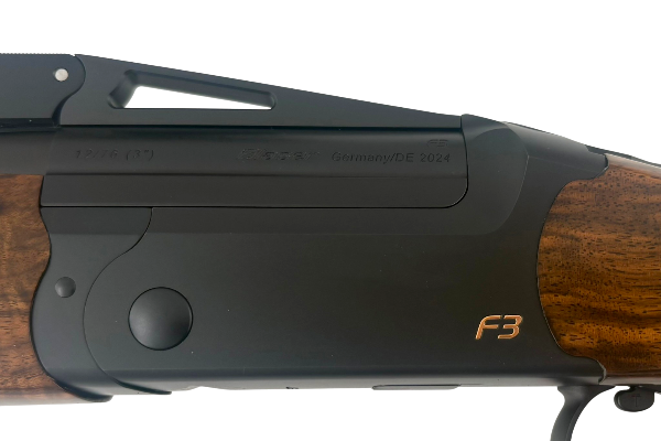 F3-019962